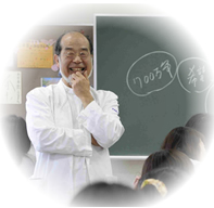 名誉看護学校長　鎌田　實