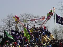 初めて「生」でみた上社木落し