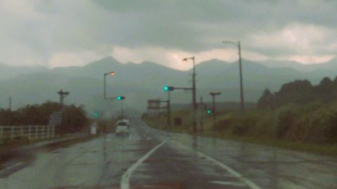 街からの帰り道 にて