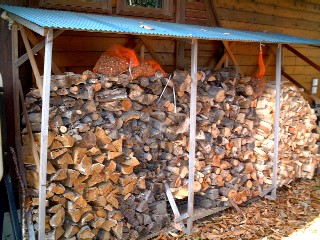 薪小屋