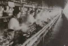繰糸工場〔昭和３０年頃〕