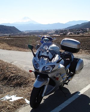 YAMAHA FJR1300 '02MODEL
        g암uȕxmvc[O