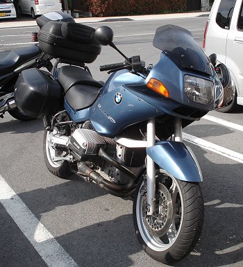 BMW R1100RS